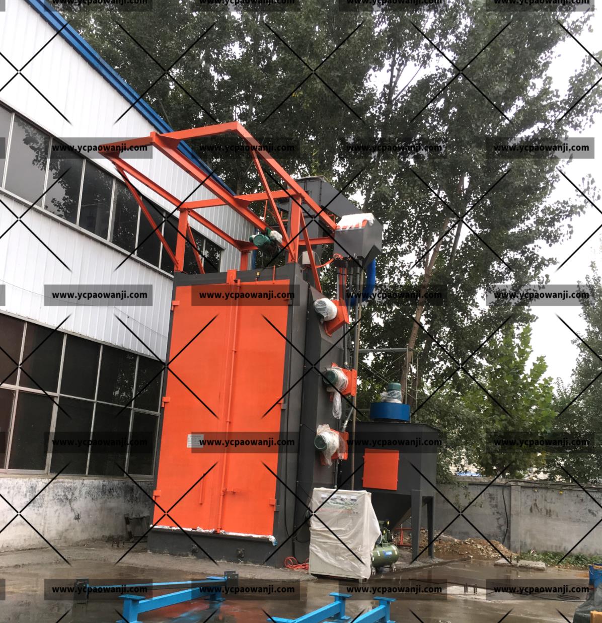 鹽城：Q37100吊鉤式拋丸機(jī)清理大型工件，重型工件效果